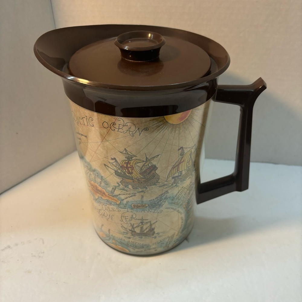 Vintage Thermo-Serv Pitcher with Lid - Map Design